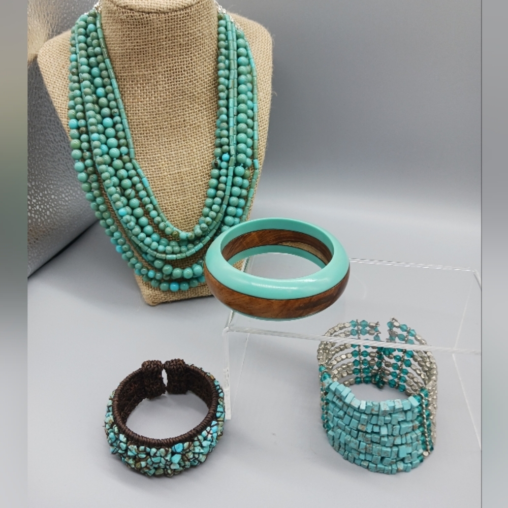 Faux Turquoise Cuff Bracelet - Picture 5 of 5